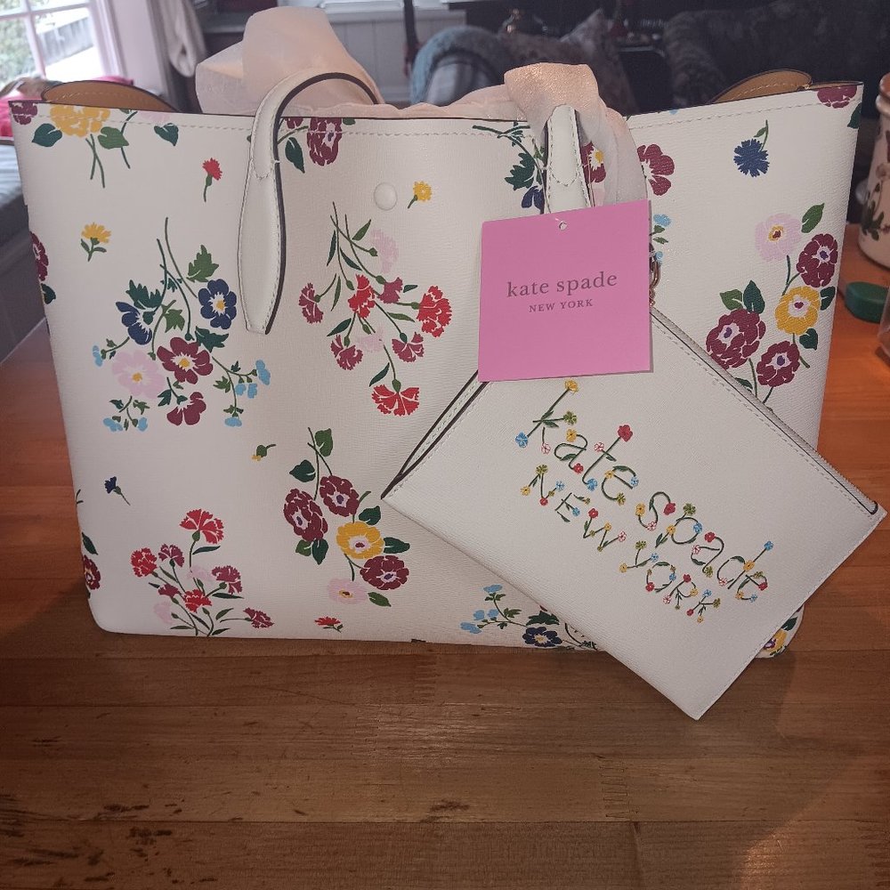 Brand New Kate Spade purse with tags